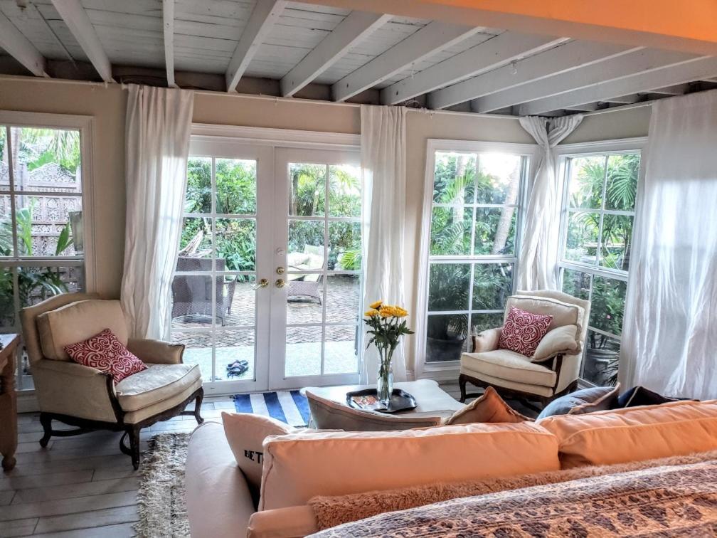 Chateau Gardens Hotell Lake Worth Beach Eksteriør bilde