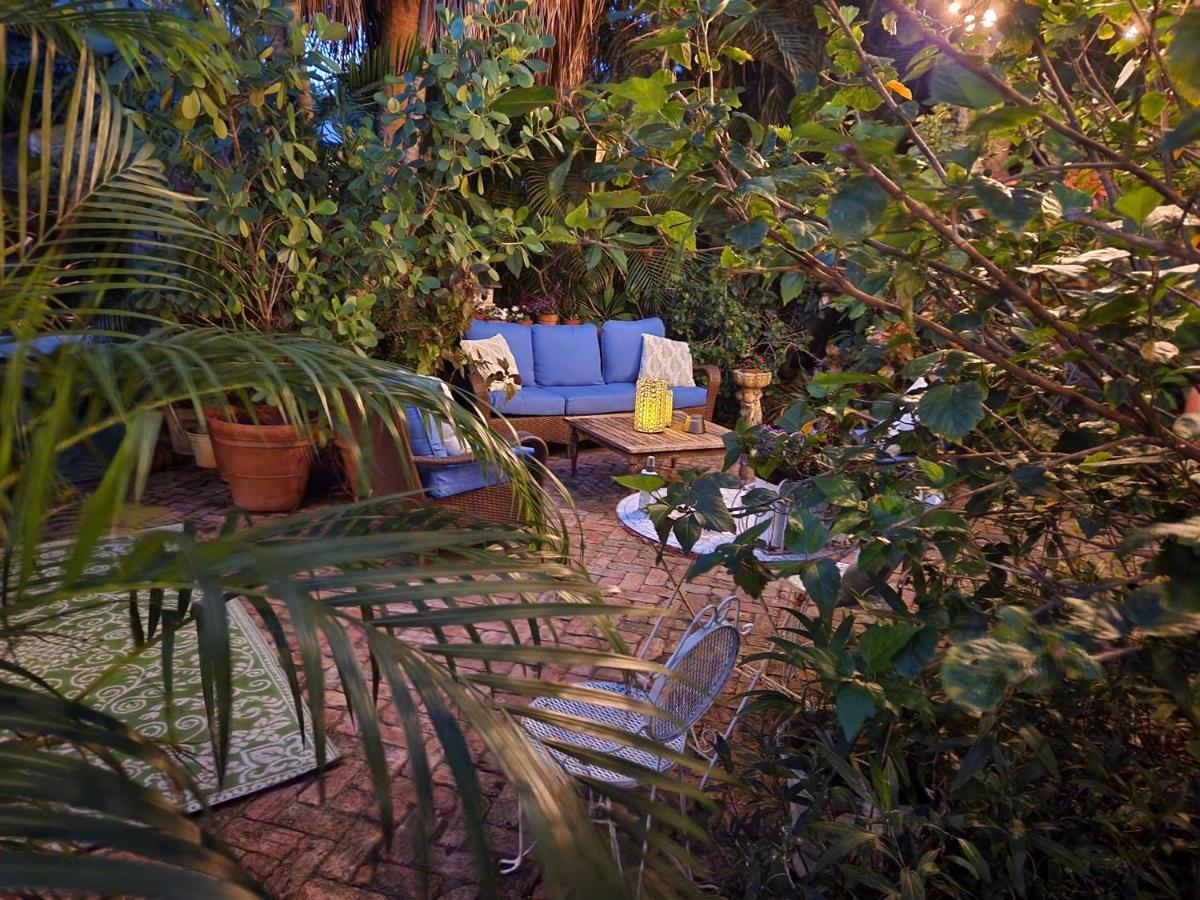Chateau Gardens Hotell Lake Worth Beach Eksteriør bilde